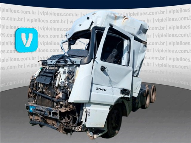 MERCEDES-BENZ - ACTROS 2546LS - leilão extrajudicial - MARITUBA PA - lance mínimo R$ 14.100