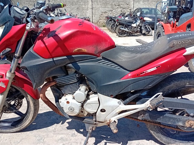 Honda CB 300R 2010