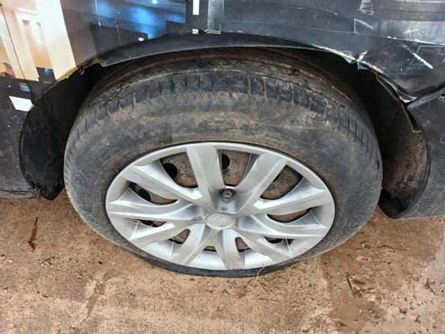 VOLKSWAGEN FOX 1.0 GII - 2010/2010 — foto 22 de 22