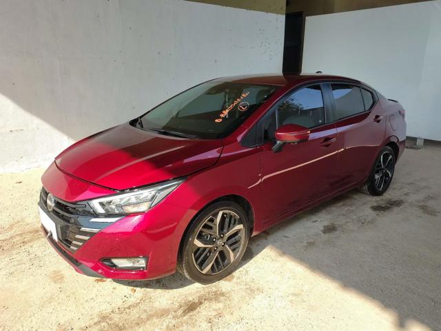 Nissan Versa Excl CVT 2024 em leilão — GO