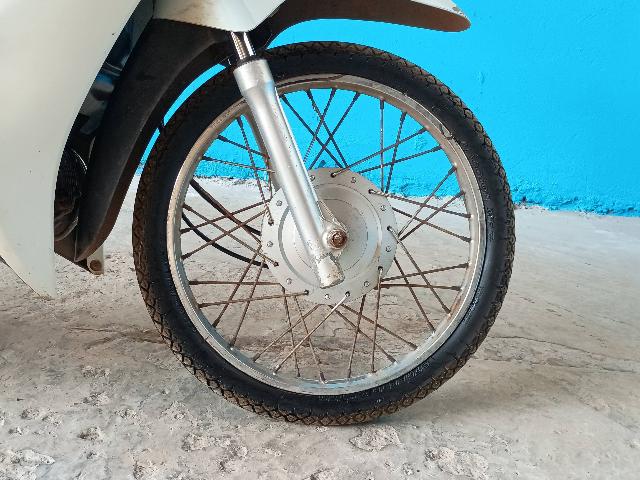 HONDA BIZ 100 ES - 2015/2015 — foto 12 de 13