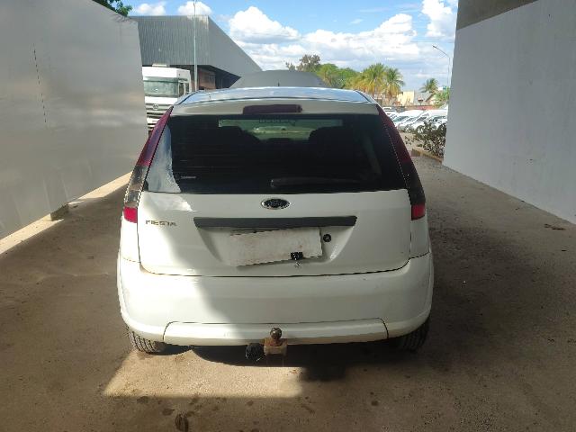 FORD FIESTA FLEX - 2011/2012 — foto 27 de 37