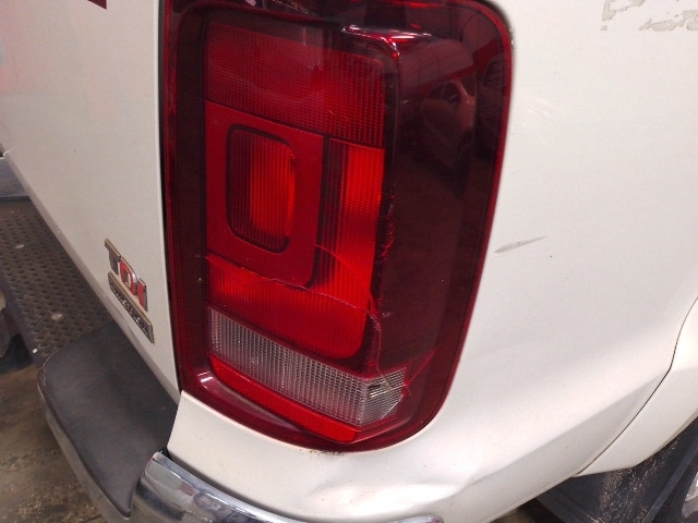 VOLKSWAGEN AMAROK CD 4X4 HIGH - 2016/2016 — foto 38 de 40