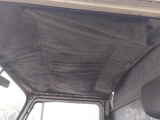 VOLKSWAGEN KOMBI - 1997/1997 — foto 9 de 22