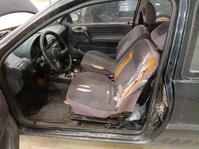 Foto 11 de 36: CORSA WIND - 1996/1997