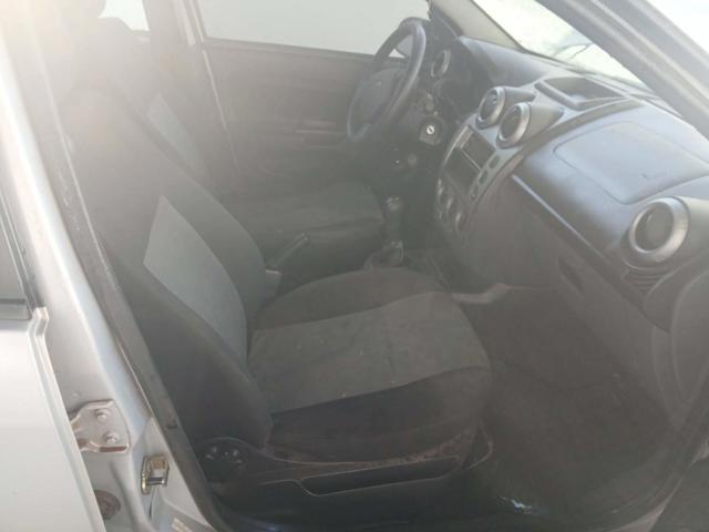 FORD FIESTA FLEX - 2010/2011 — foto 14 de 37