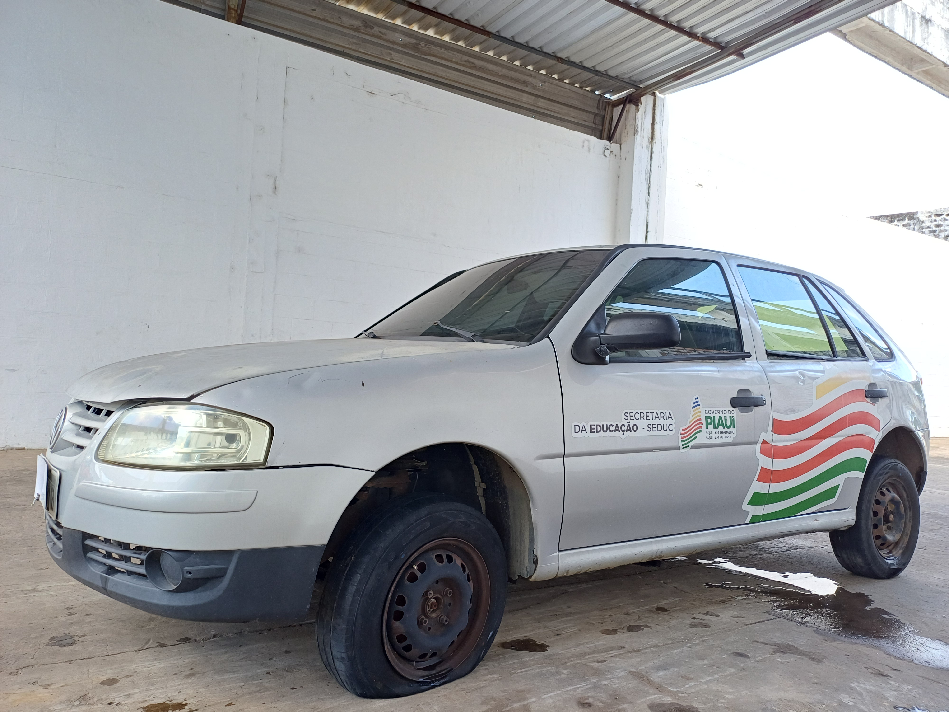 VOLKSWAGEN 1.0 GIV