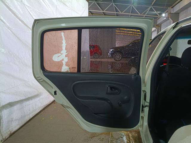 RENAULT CLIO EXP1016VH - 2013/2014 — foto 13 de 27