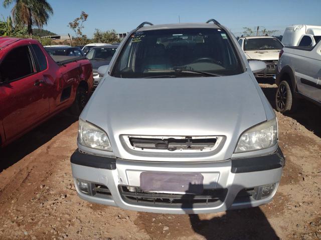 GM ZAFIRA CD - 2003/2003 — foto 8 de 35