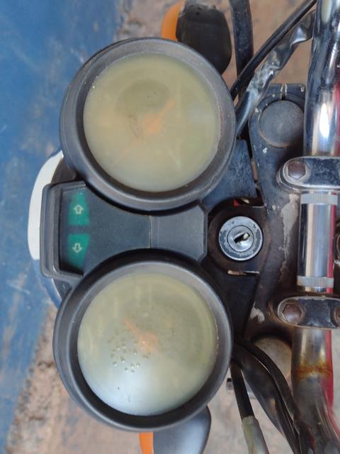 YAMAHA YBR 125ED - 2007/2008 — foto 8 de 13