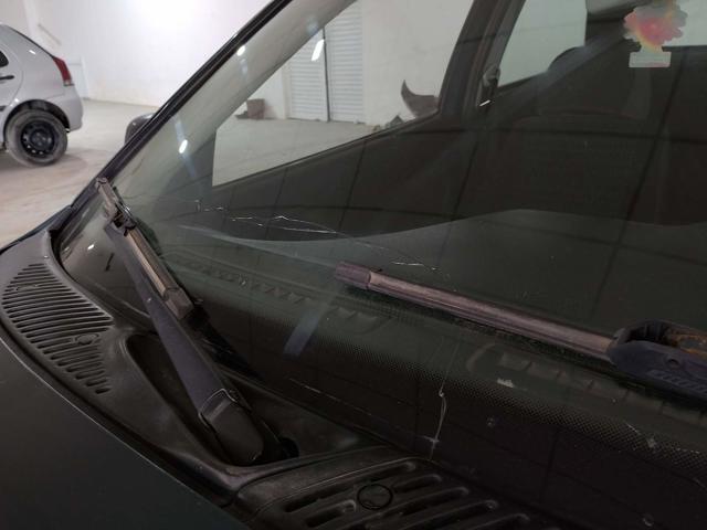 VOLKSWAGEN GOL SPECIAL - 2002/2003 — foto 28 de 31