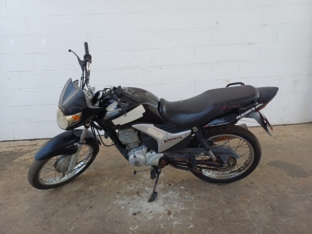 HONDA - CG150 TITAN MIX ES - leilão extrajudicial - TERESINA PI - lance mínimo R$ 2.800