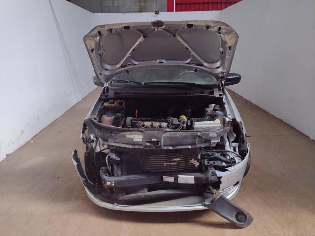 VOLKSWAGEN FOX 1.6 GII - 2012/2013 — foto 9 de 29