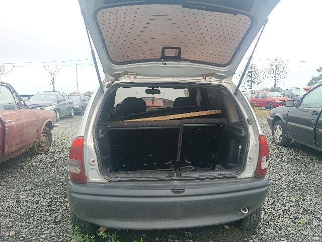 Foto 22 de 38: CORSA WIND - 1998/1999
