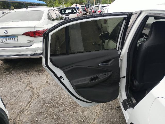 ONIX HATCH PREM. 1.0 12V TB FLEX 5P AUT. - 2022/2023 — foto 13 de 37