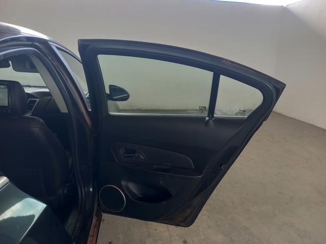 CHEVROLET CRUZE LT NB - 2014/2014 — foto 15 de 36