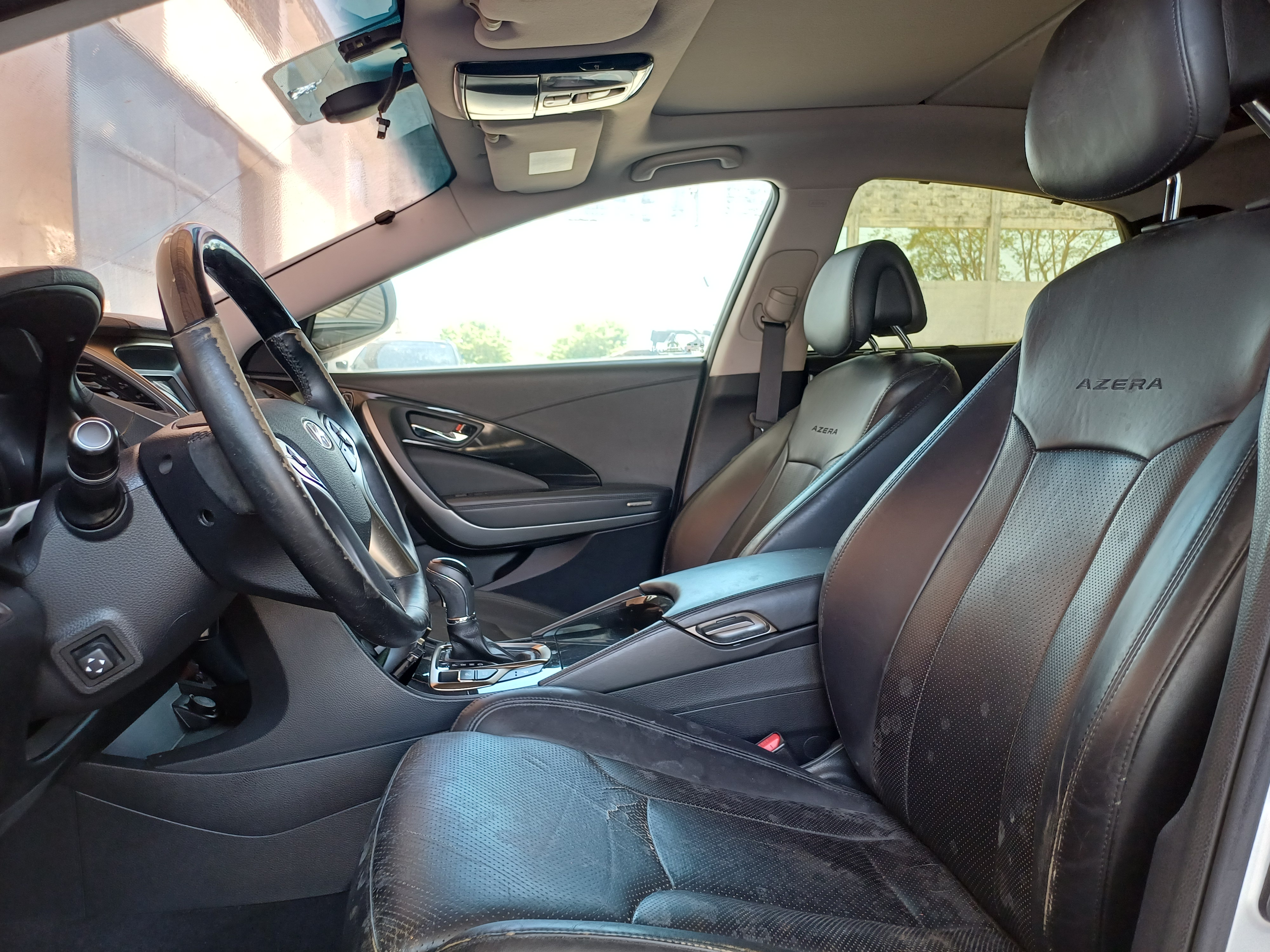 HYUNDAI AZERA 3.0 V6 - 2012/2013 — foto 11 de 24