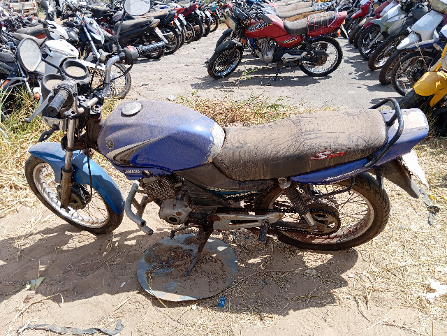 YAMAHA - YBR 125E - leilão extrajudicial - TIANGUÁ CE - lance mínimo R$ 1.200