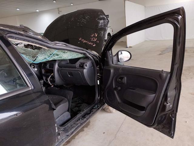 RENAULT CLIO EXP1016VH - 2013/2014 — foto 16 de 37