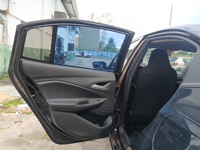 CHEVROLET ONIX PLUS 10TAT LTZ - 2022/2022 — foto 11 de 24