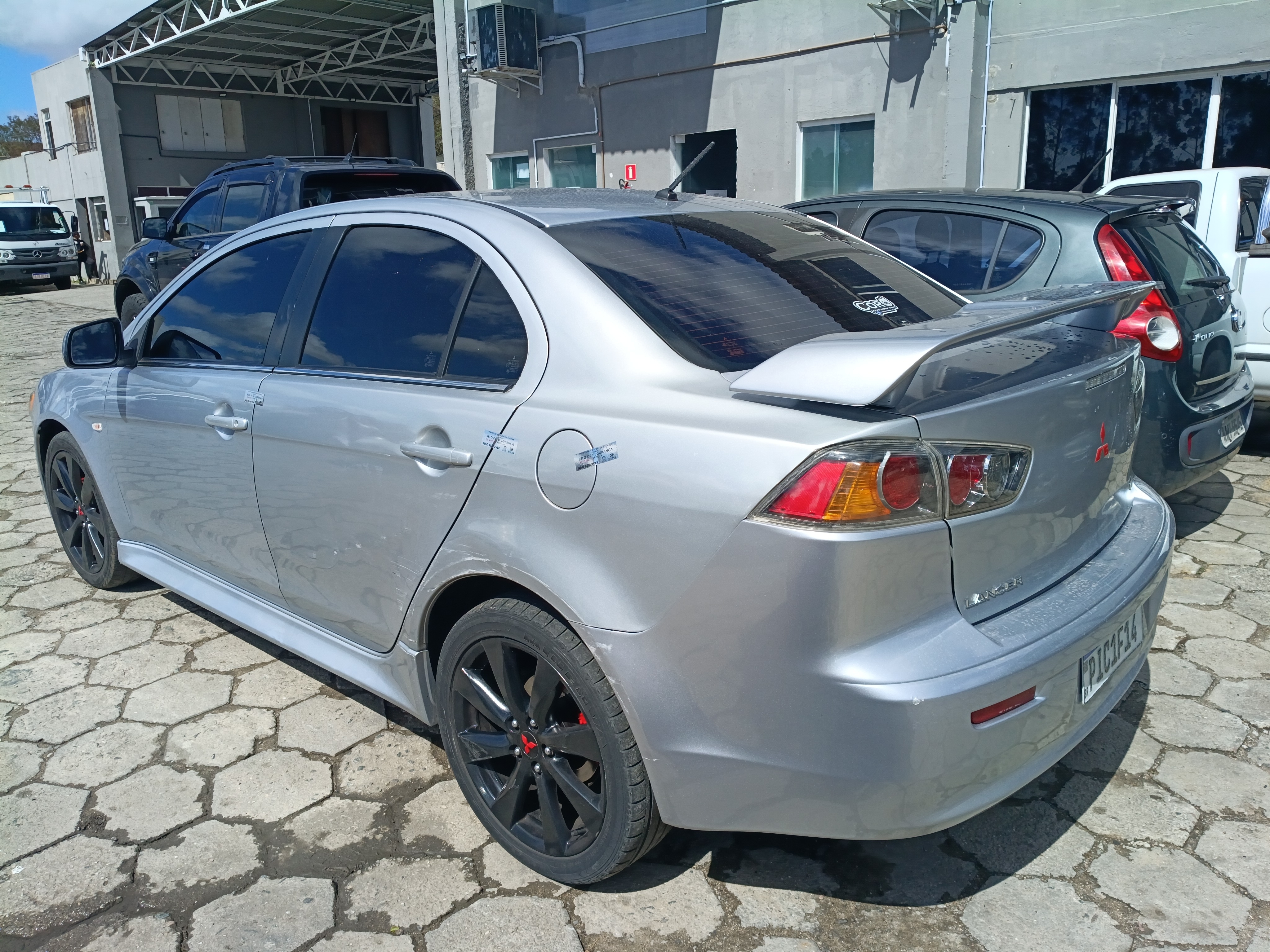 MMC LANCER 2.0 - 2013/2014 — foto 5 de 10