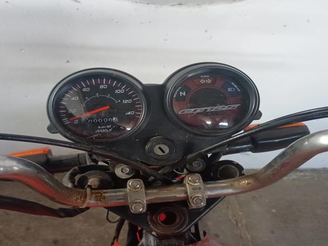 HONDA CG 125 FAN - 2005/2006 — foto 5 de 9