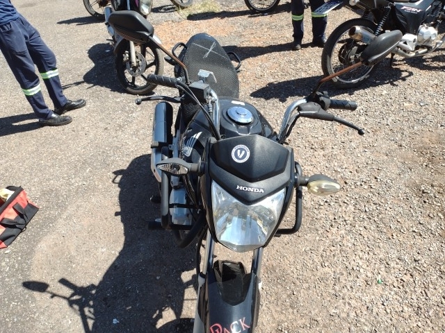 HONDA - CG150 FAN ESDI - leilão extrajudicial - SAMAMBAIA DF - lance mínimo R$ 4.600