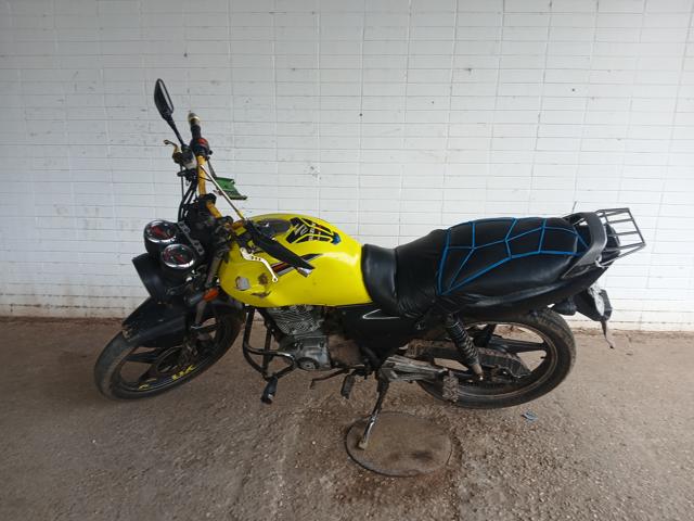 Suzuki En125 YES SE 2011 em leilão — PI