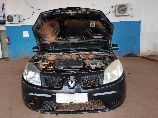 RENAULT SANDERO EXP1016V - 2010/2010 — foto 27 de 40