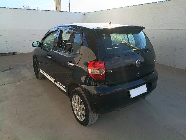 VOLKSWAGEN FOX 1.0 - 2009/2010 — foto 8 de 29