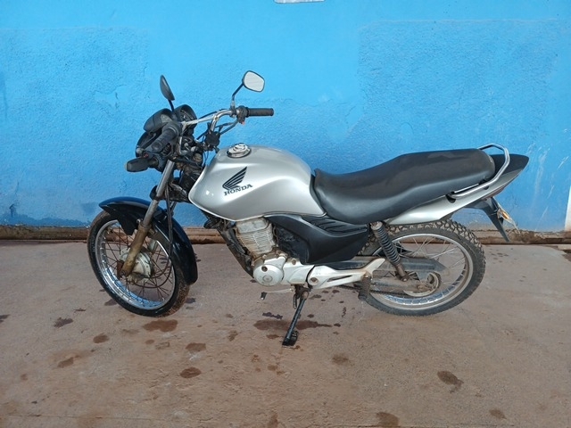 Honda CG 150 FAN ESI 2011 em leilão