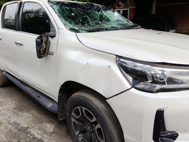 HILUX CD SRV 4X4 2.8 TDI DIESEL AUT - 2021/2022 — foto 31 de 38