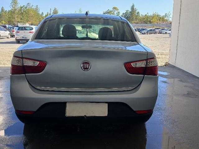 FIAT SIENA ATTRACTIV 1.4 - 2014/2015 — foto 22 de 40
