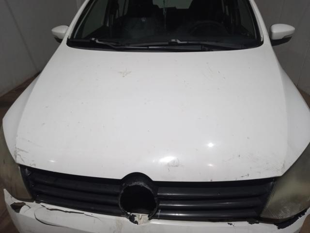 VOLKSWAGEN FOX 1.6 GII - 2012/2013 — foto 30 de 40