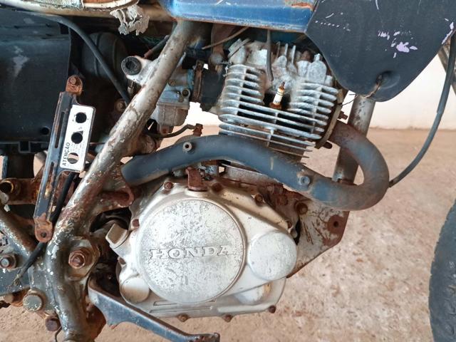 HONDA NX 200 - 1996/1996 — foto 6 de 13