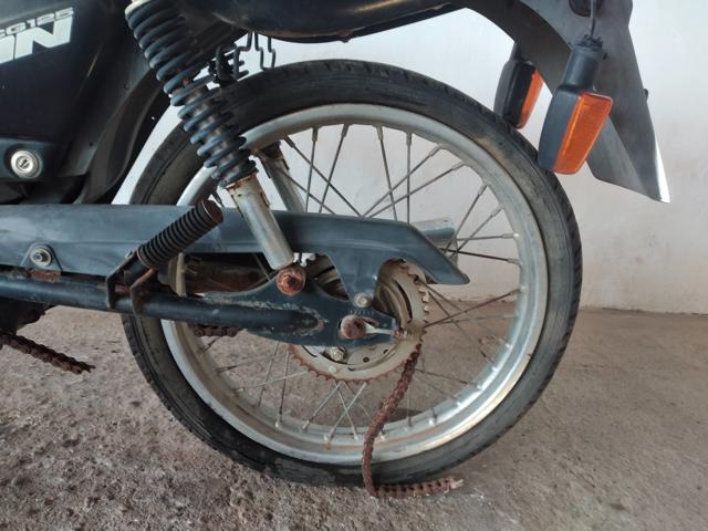 HONDA CG 125 FAN - 2006/2007 — foto 9 de 10