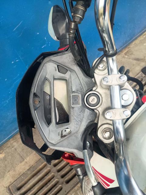 HONDA CG 150 TITAN EX - 2015/2015 — foto 23 de 25