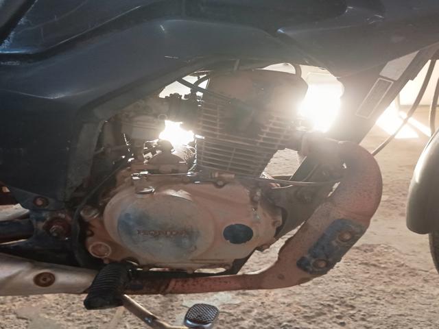 Foto 6 de 9: CG 125 FAN ES - 2014/2015