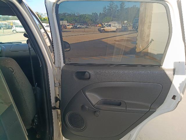 FORD FIESTA - 2003/2004 — foto 16 de 27