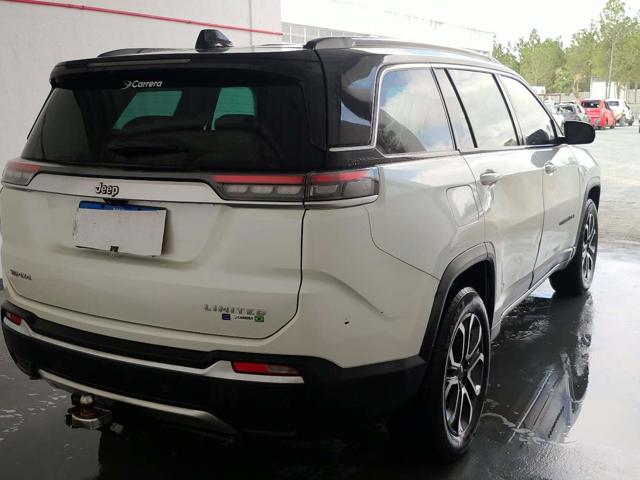 JEEP COMMANDER LIM TD380 - 2021/2022 — foto 3 de 40