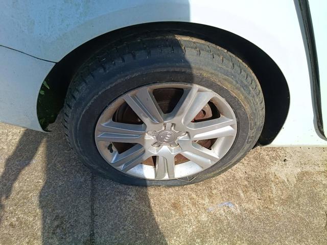 AUDI A4 2.0T 180HP - 2011/2011 — foto 23 de 23