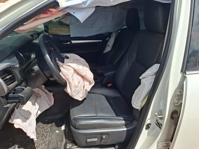 HILUX CD SRX 4X4 2.8 TDI 16V DIESEL AUT. - 2021/2021 — foto 12 de 34
