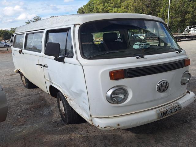 Volkswagen Kombi Kombi Lotação 1.6 MPi