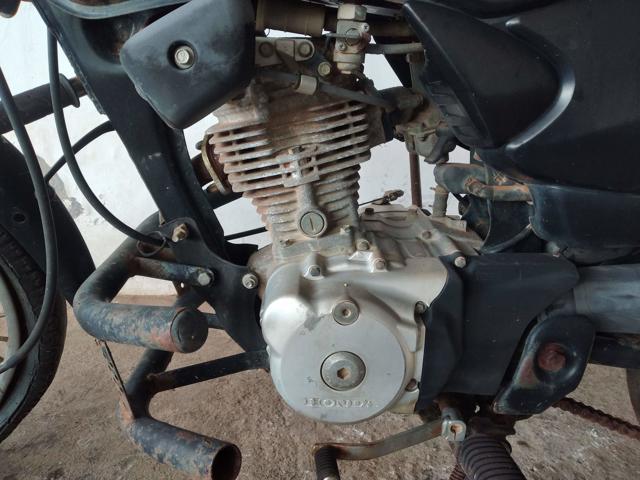 HONDA CG 125 FAN - 2006/2007 — foto 7 de 10