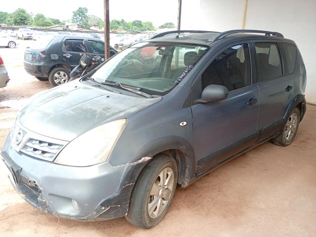 Foto de LIVINA XGEAR 16S - 2010/2010