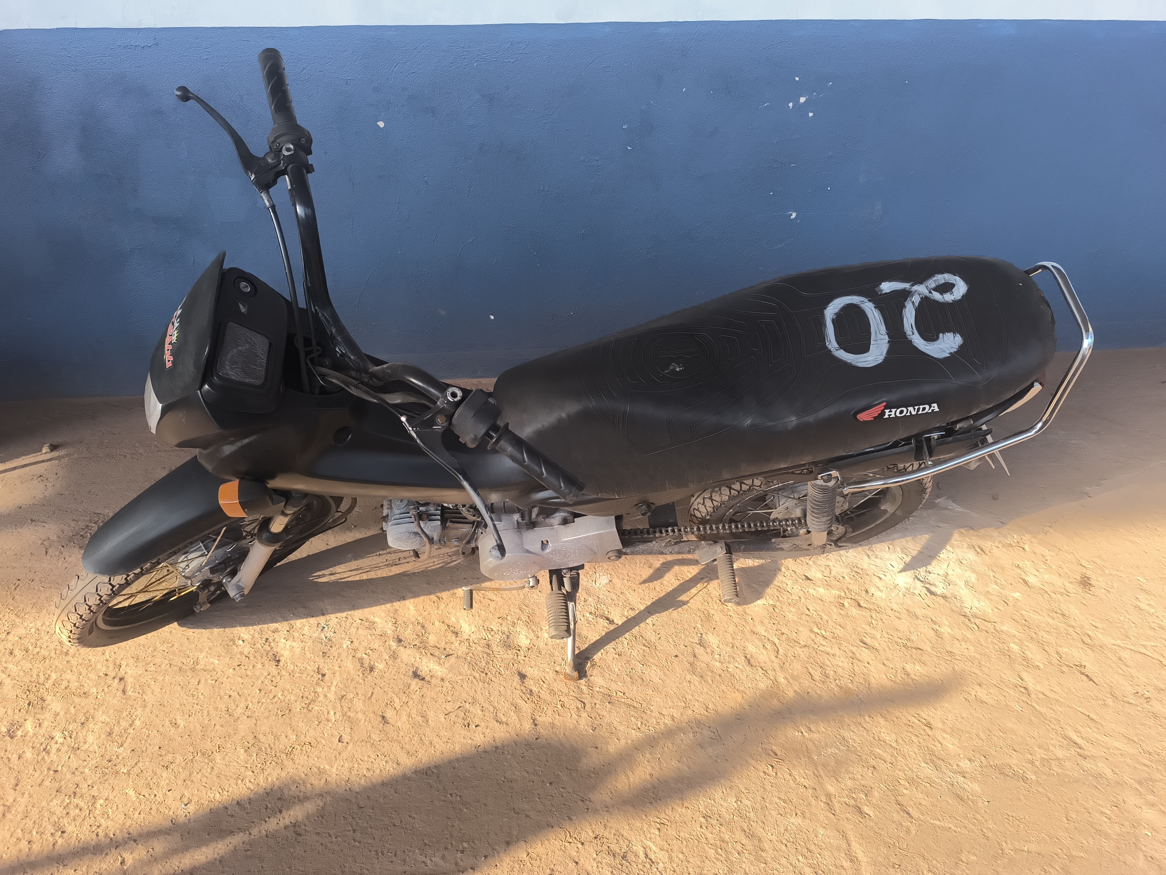 HONDA - POP100 - leilão extrajudicial - SÃO LUÍS MA - lance mínimo R$ 400