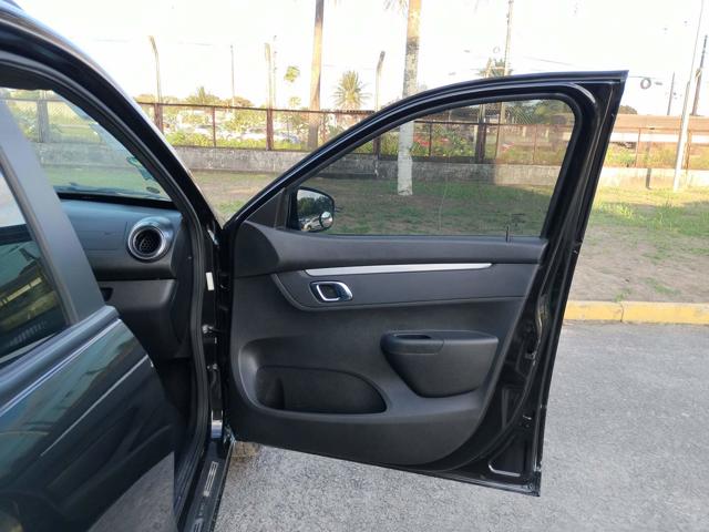 Foto 23 de 46: KWID OUTSID 2 - 2023/2024