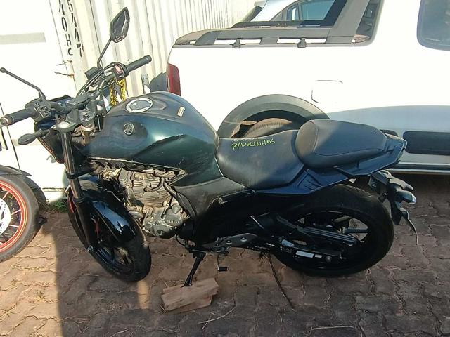 Foto de FZ25 FAZER - 2023/2024