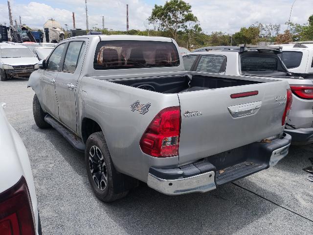 Foto 9 de 60: HILUX CDSRVA4FD - 2022/2022