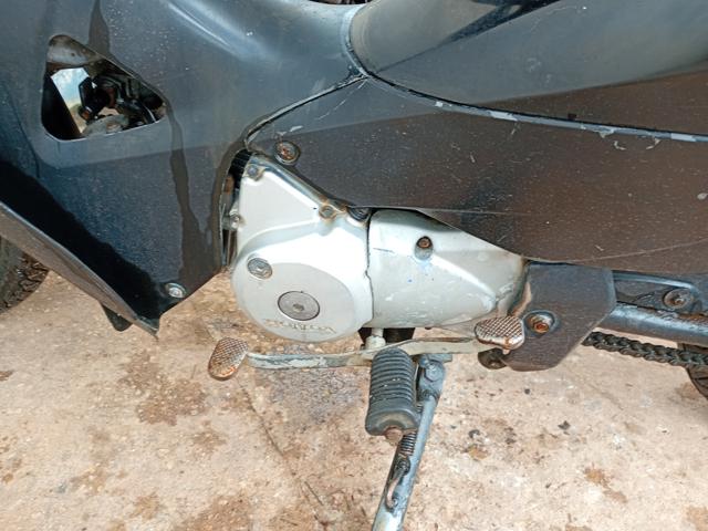 HONDA BIZ 125 ES - 2007/2008 — foto 12 de 13